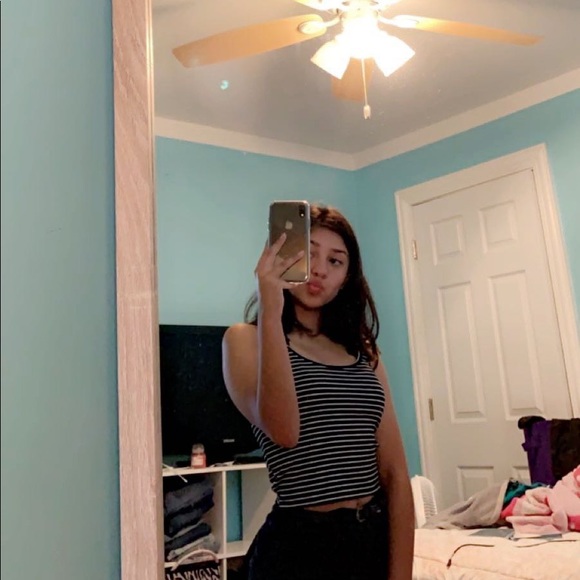 Meet your Posher, Bianca - Picture 1 of 1